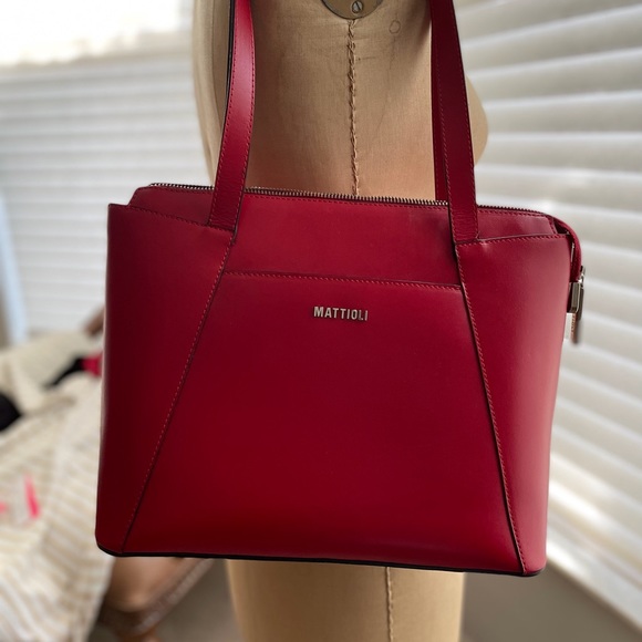 Bag - Picture 1 of 4